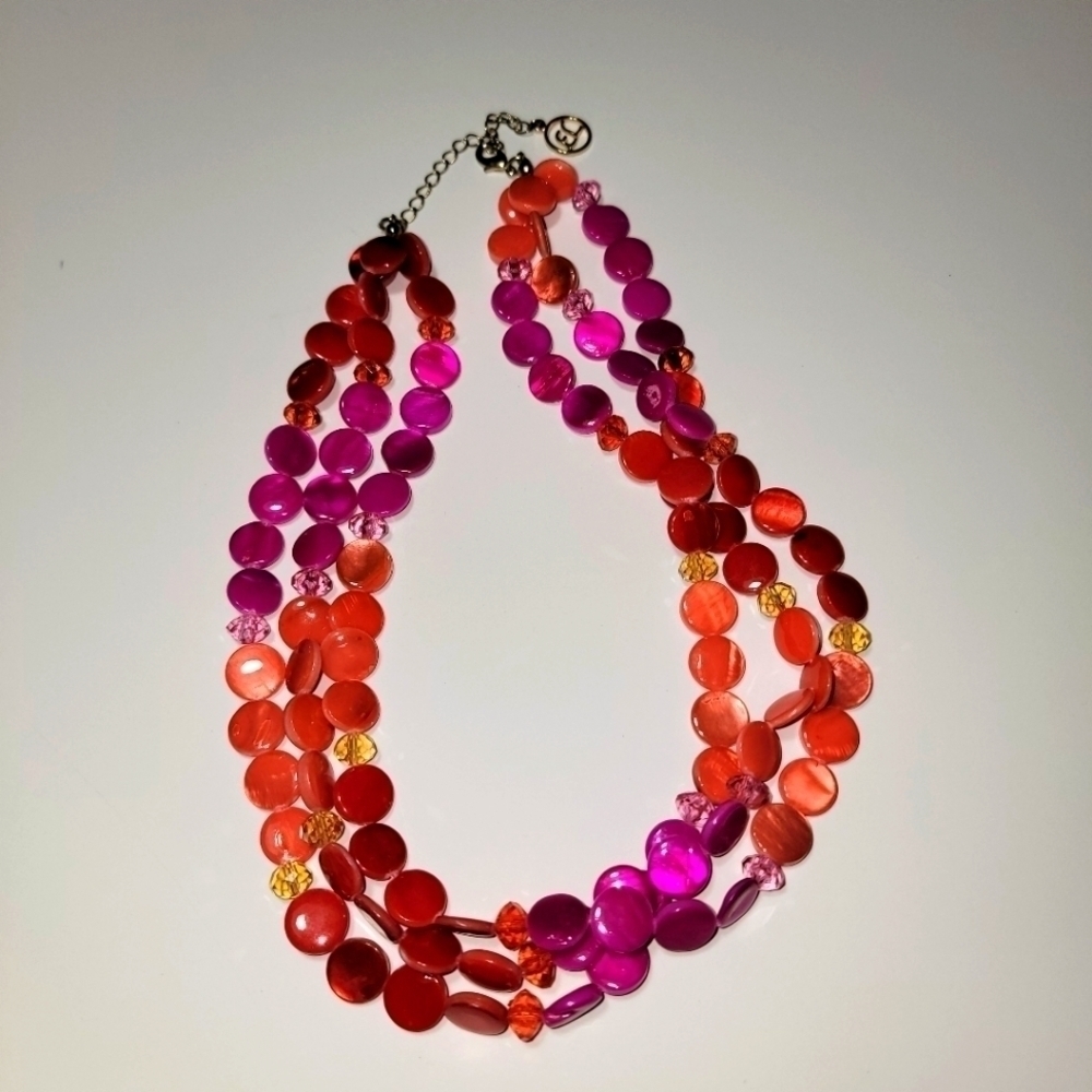 Erica Lyons pink orange acrylic round disc 3 strand bead necklace